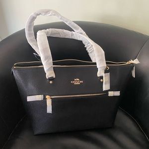 Coach Black Gallery Tote hand bag